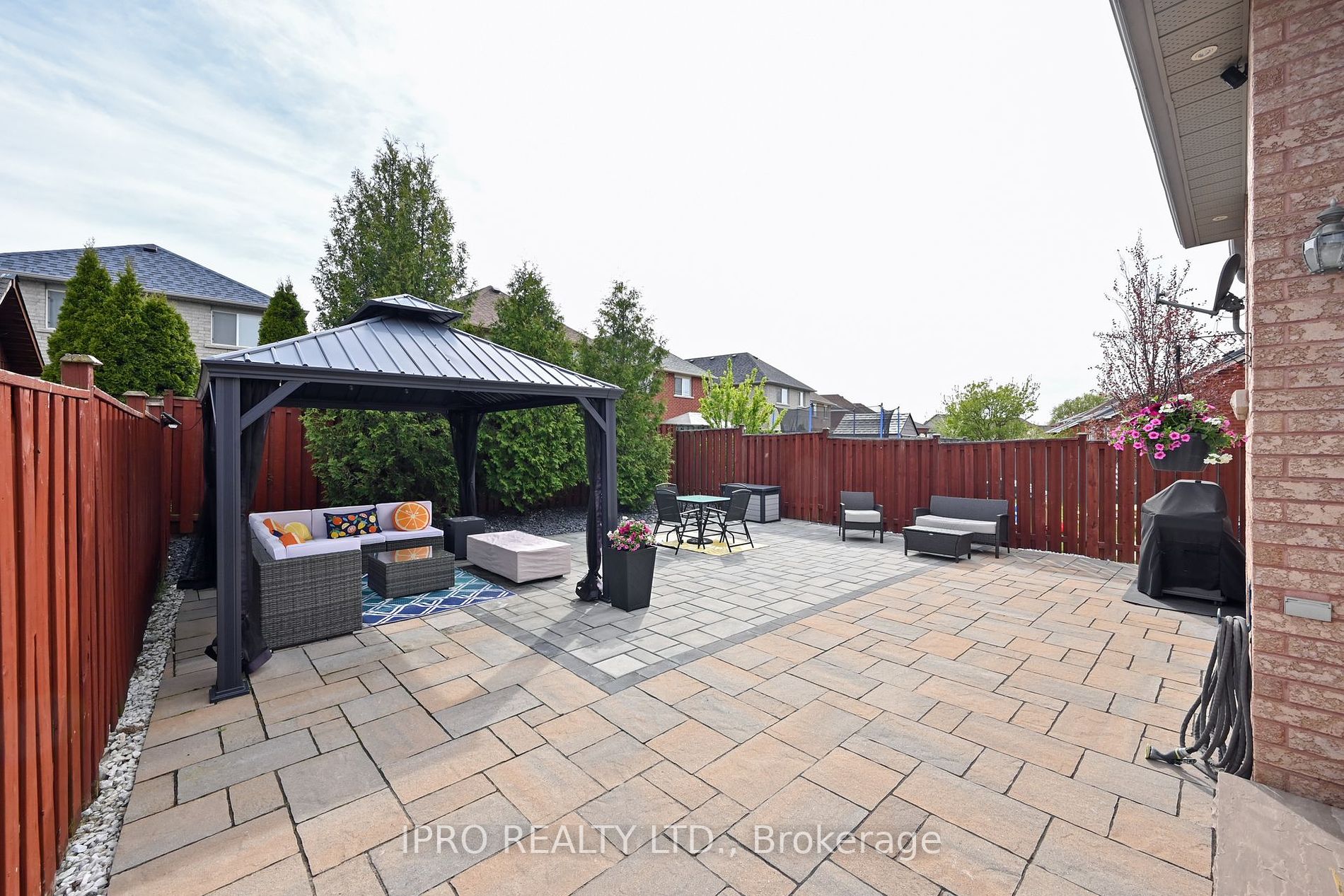 19 Terrastone Court