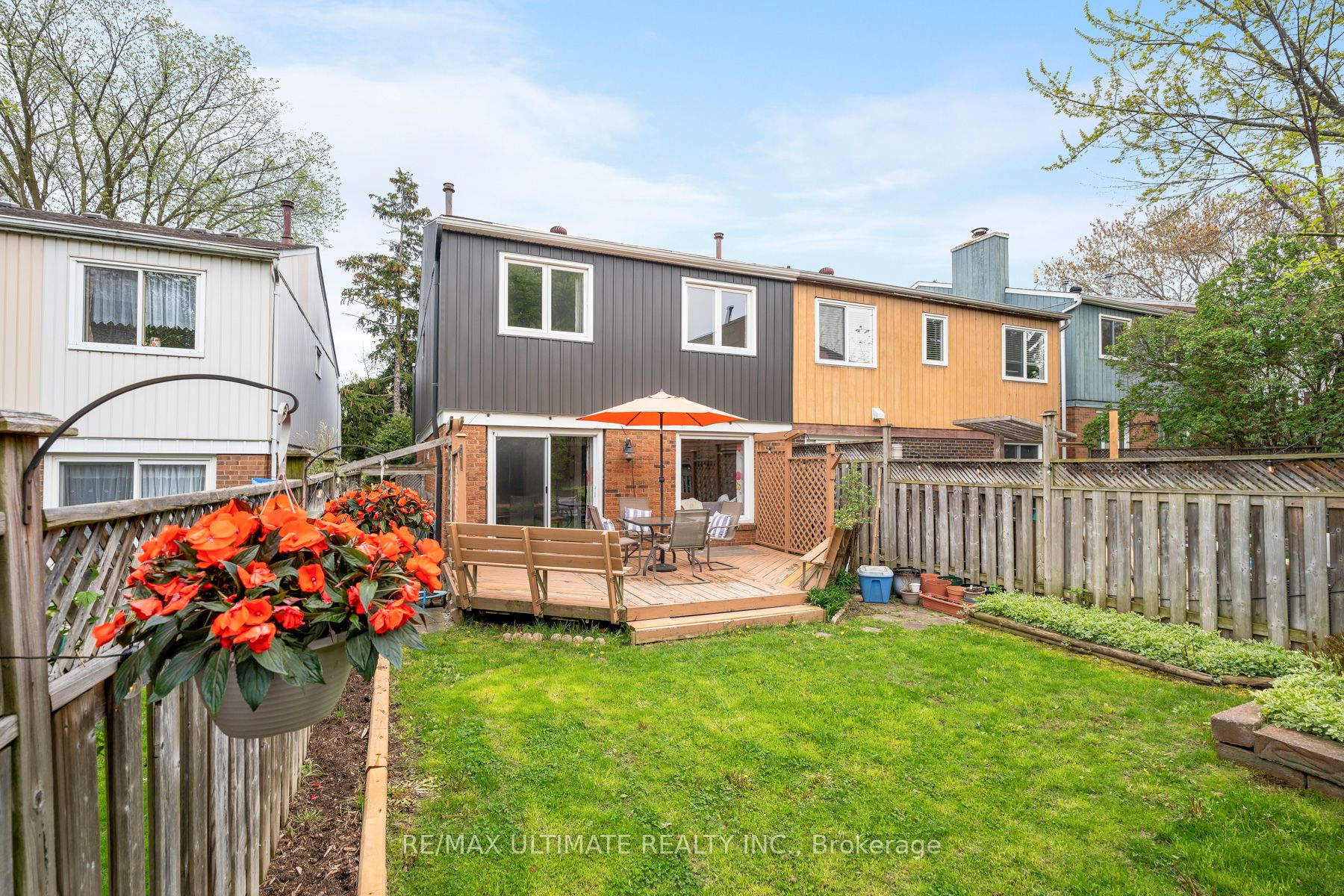 3502 Ash Row Cres