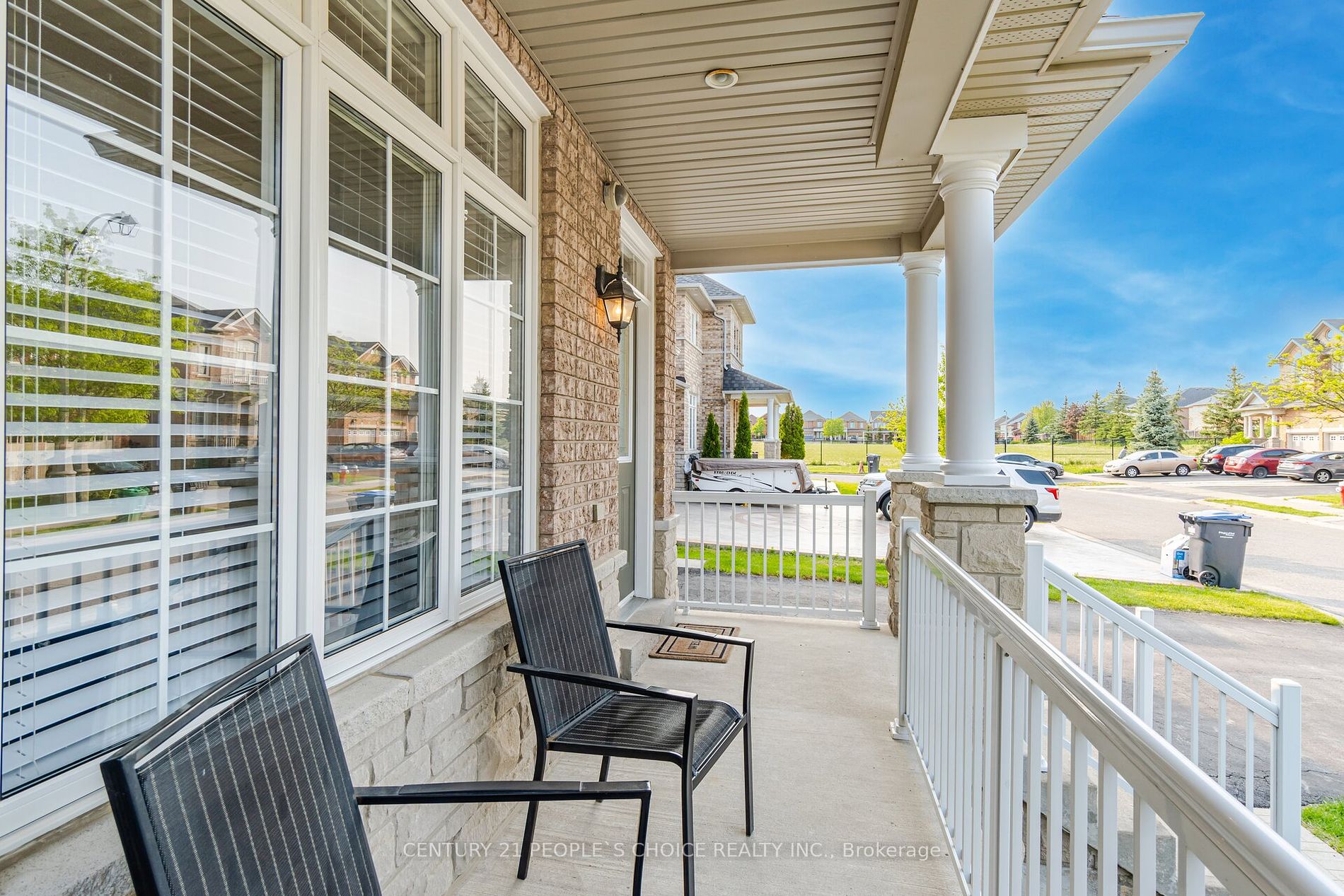 19 Dovehaven Crescent