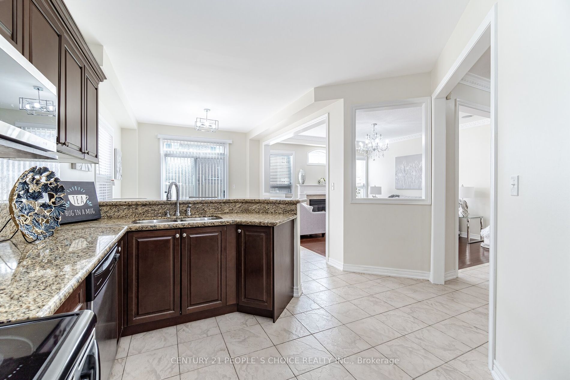 19 Dovehaven Crescent