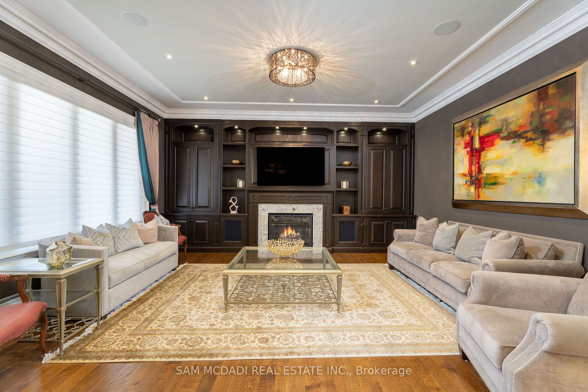 1689 Carolyn Road