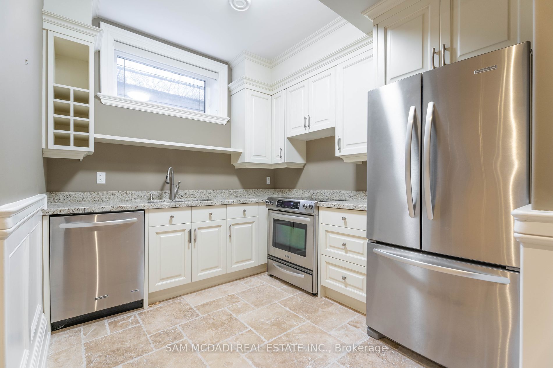 1689 Carolyn Road