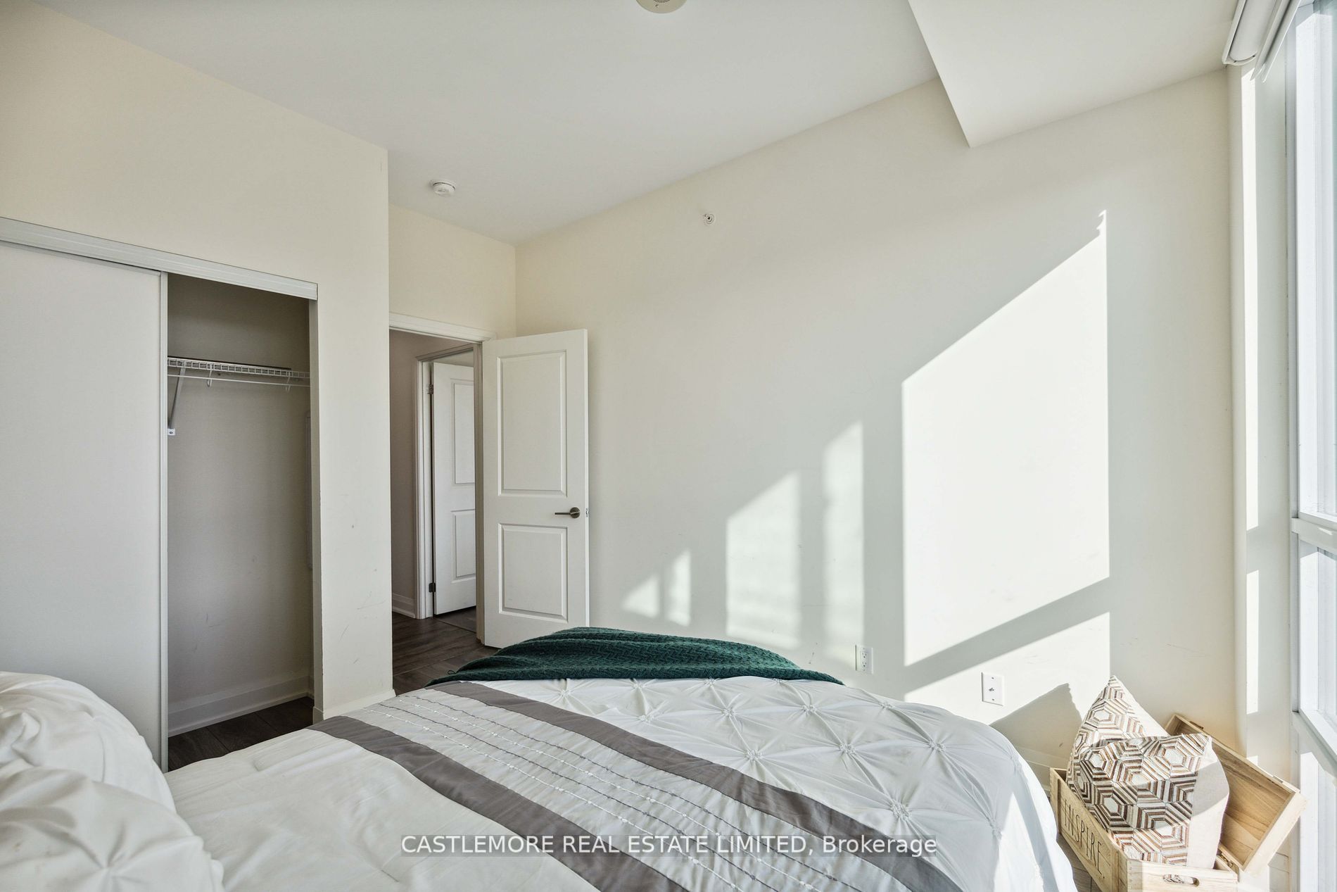 55 Yorkland Boulevard, #503