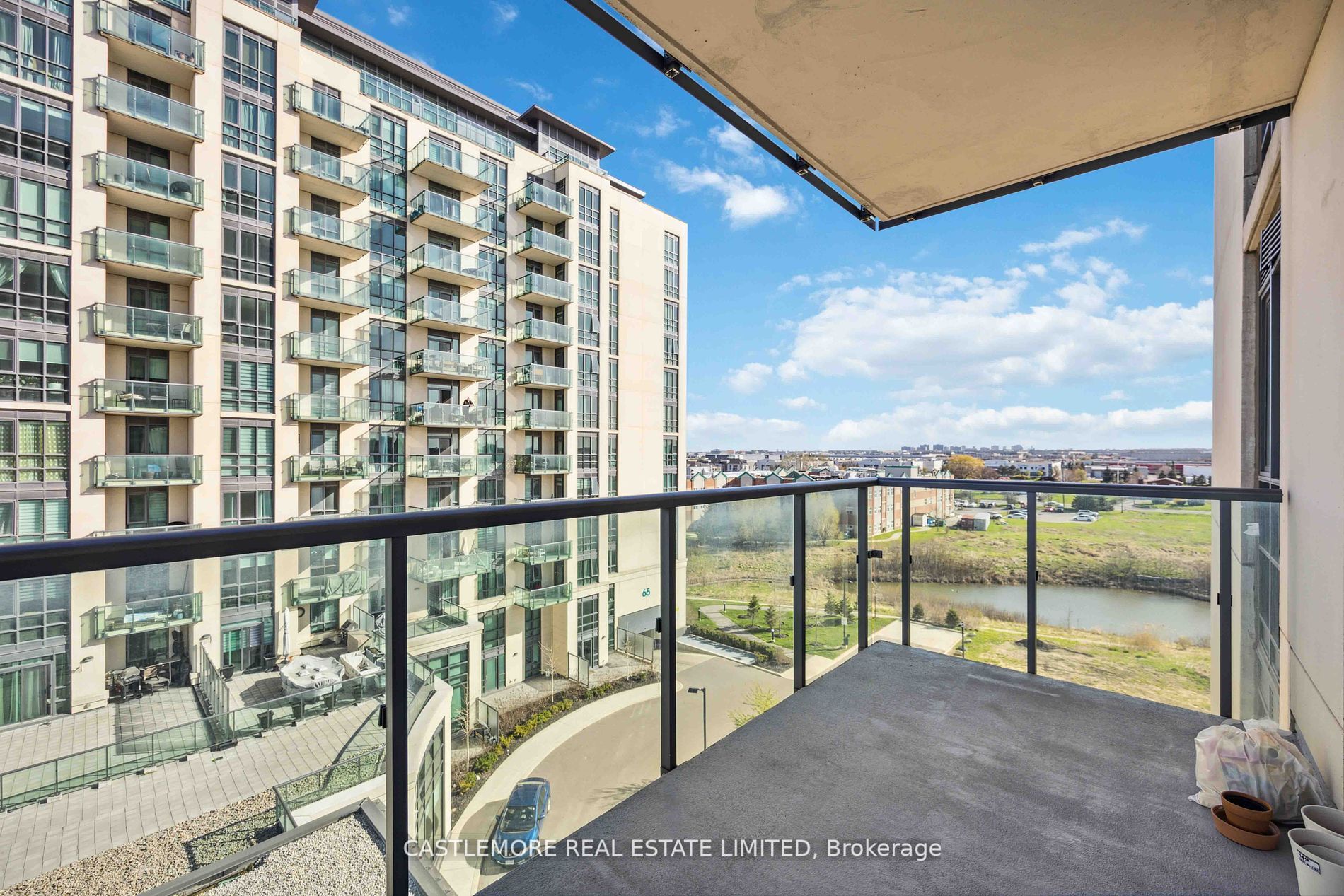 55 Yorkland Boulevard, #503