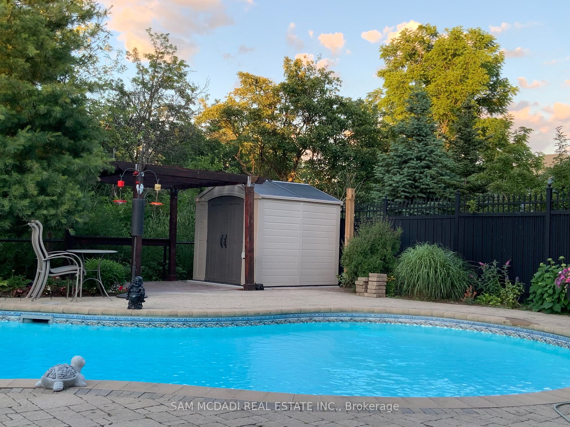 203 Burloak Drive