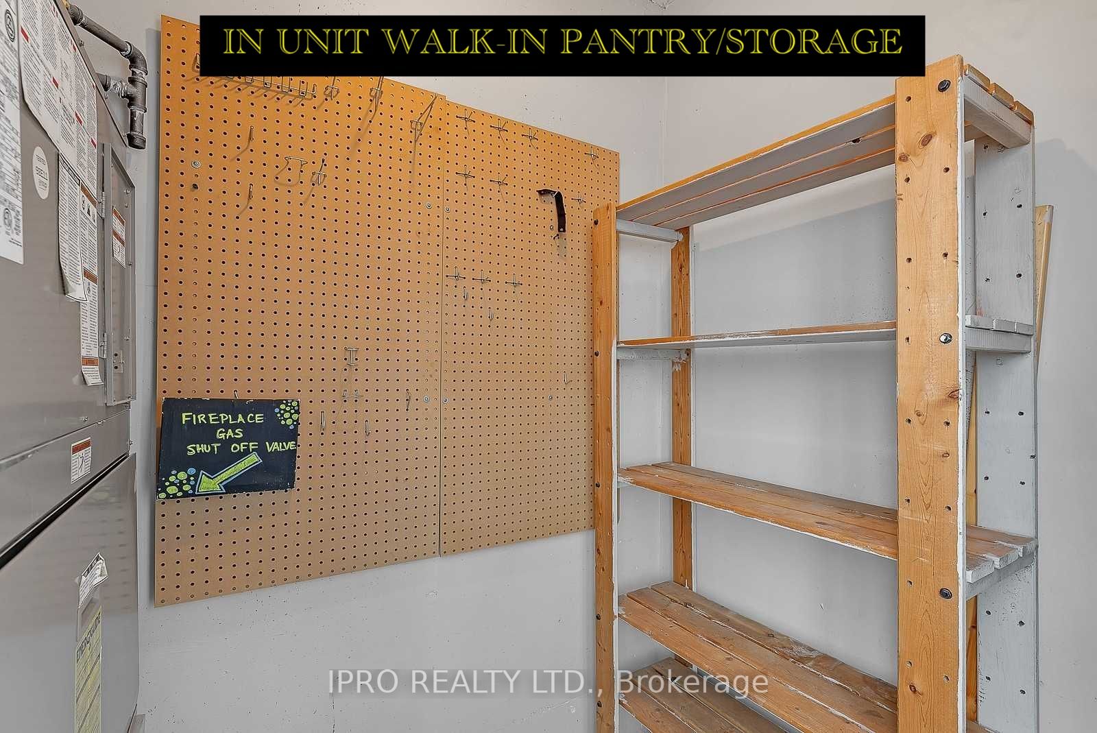 250 Manitoba St, #715