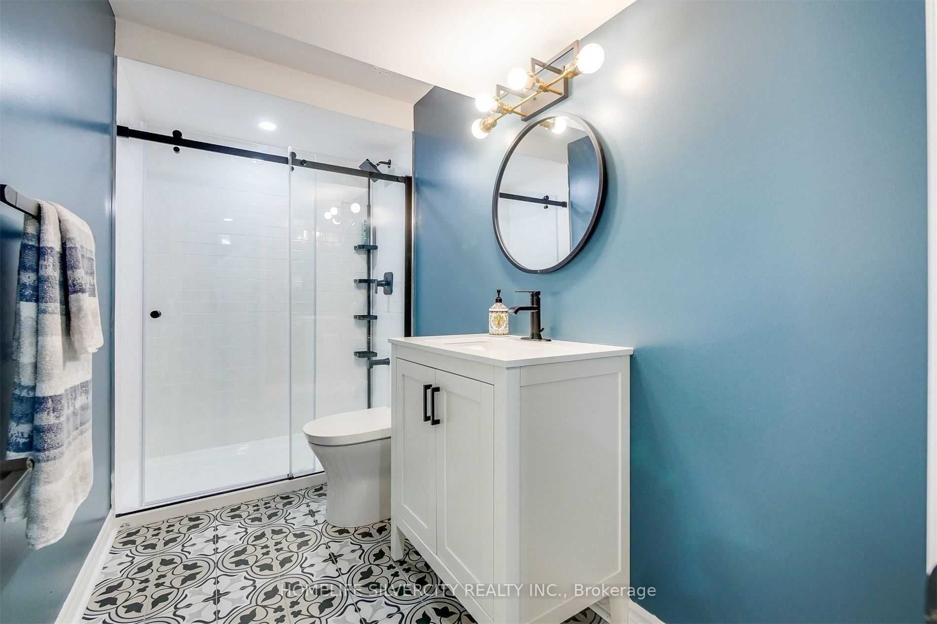 963 King Rd, #16