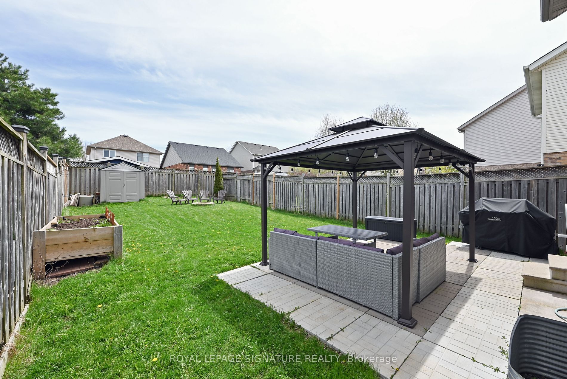 142 Gooseberry St