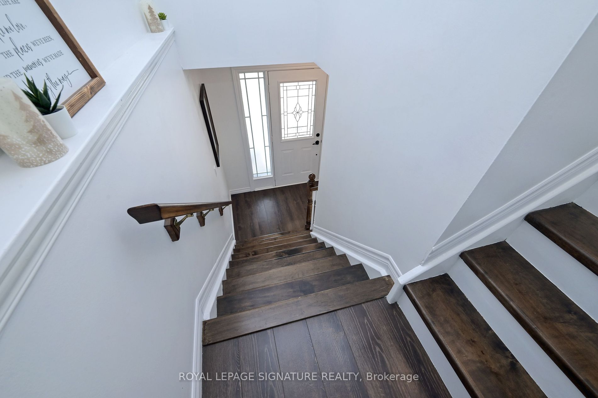 142 Gooseberry St