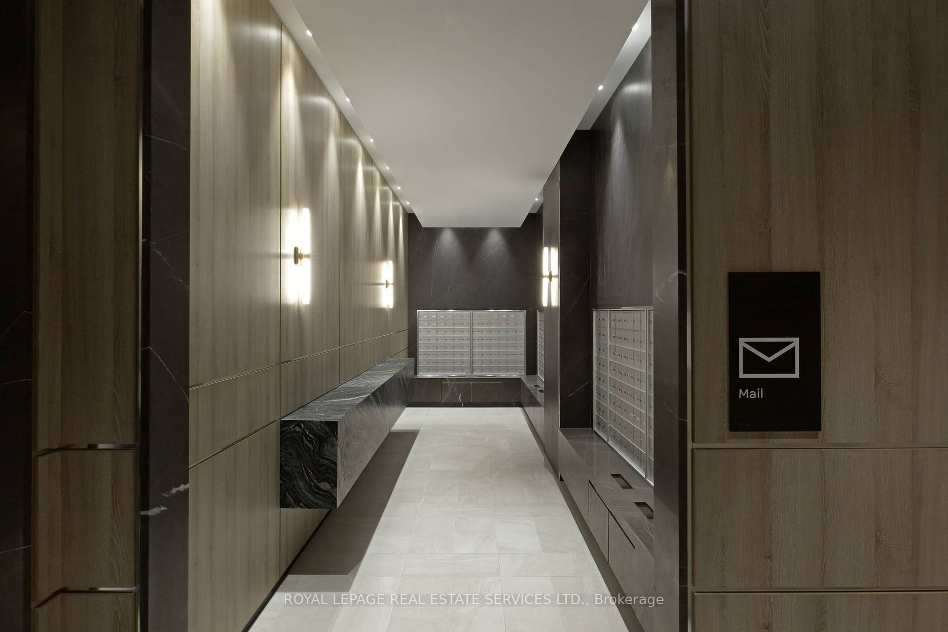 5 Mabelle Ave, #3529