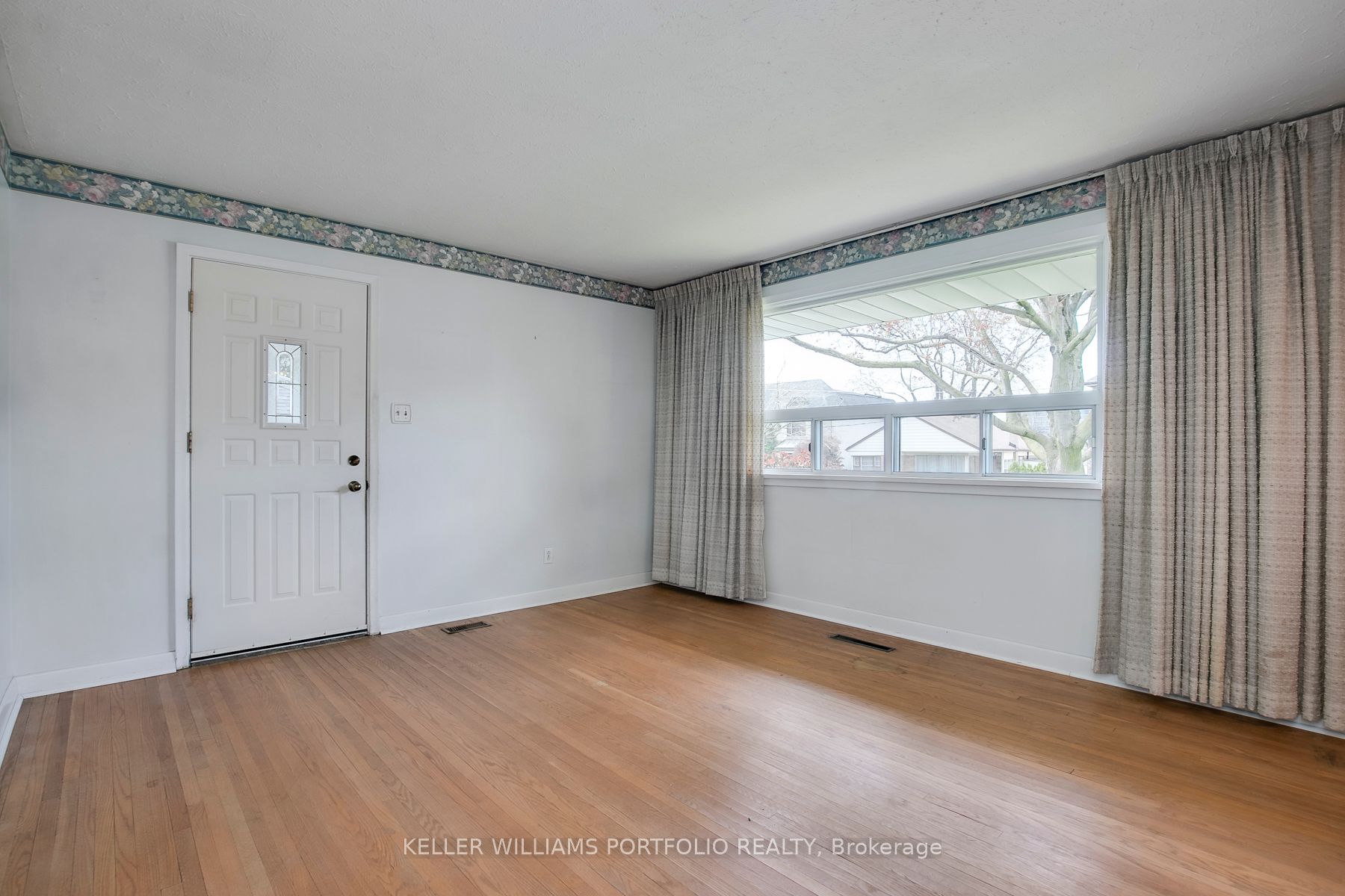 25 Cronin Drive