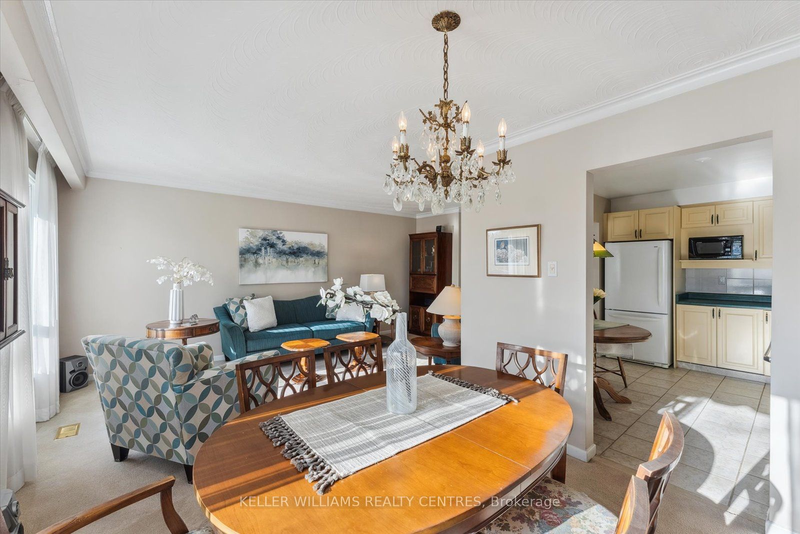 27 Crendon Dr