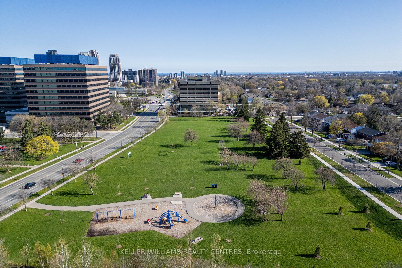 27 Crendon Dr