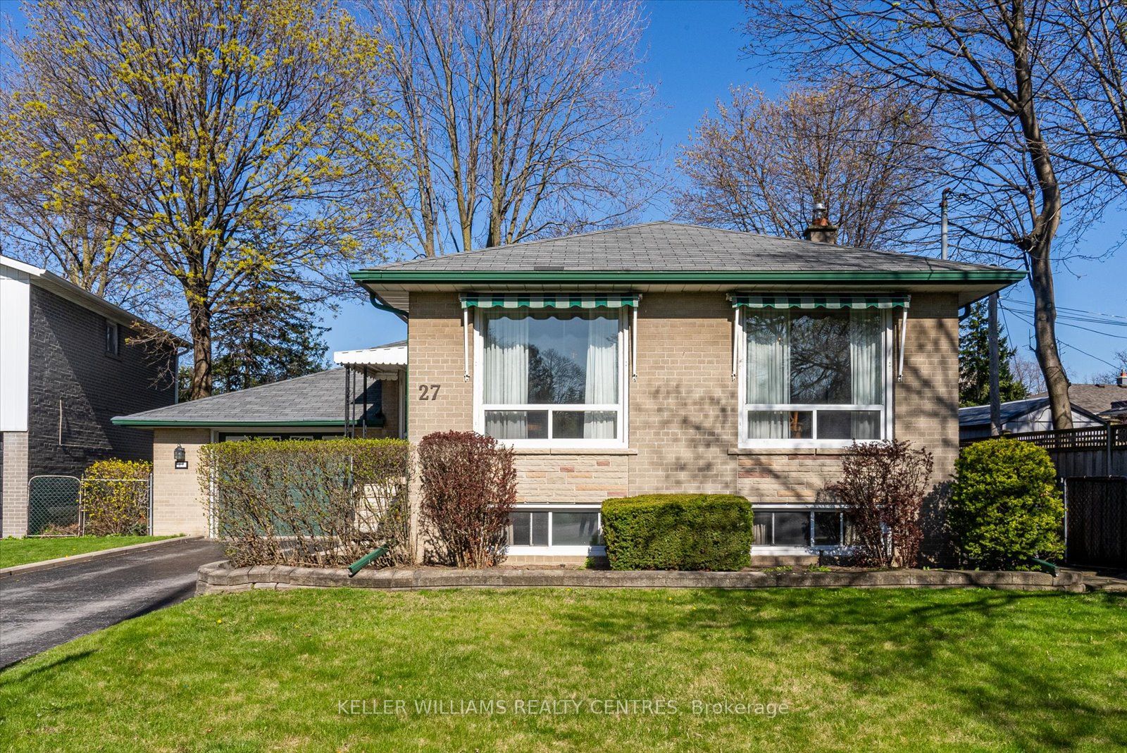 27 Crendon Dr