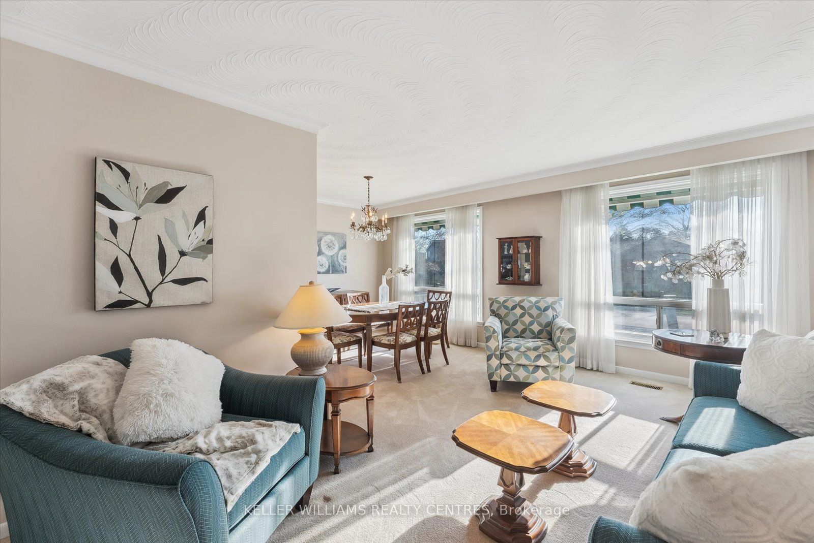 27 Crendon Dr