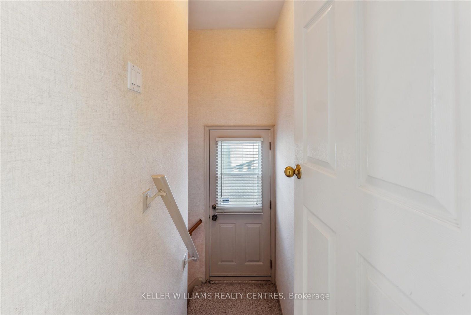 27 Crendon Dr