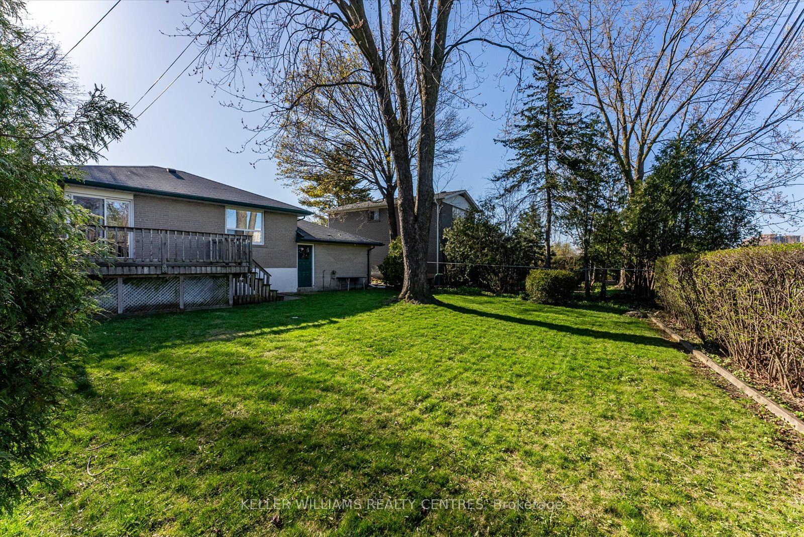 27 Crendon Dr