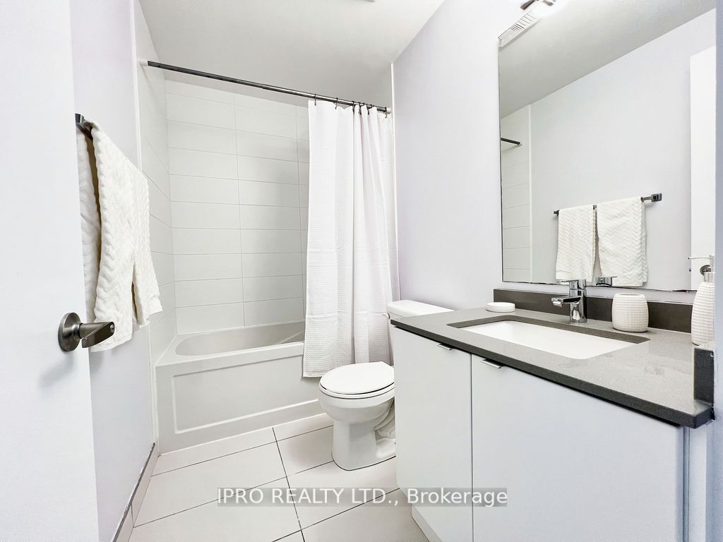 5220 Dundas St, #D-313