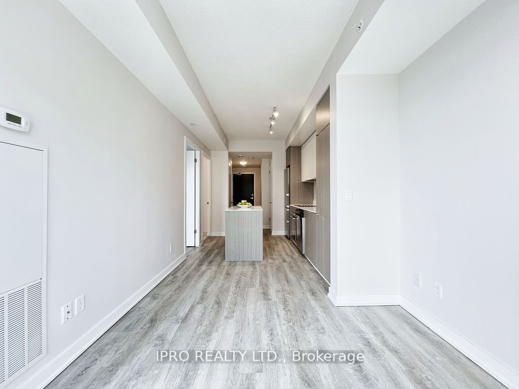 5220 Dundas St, #D-313