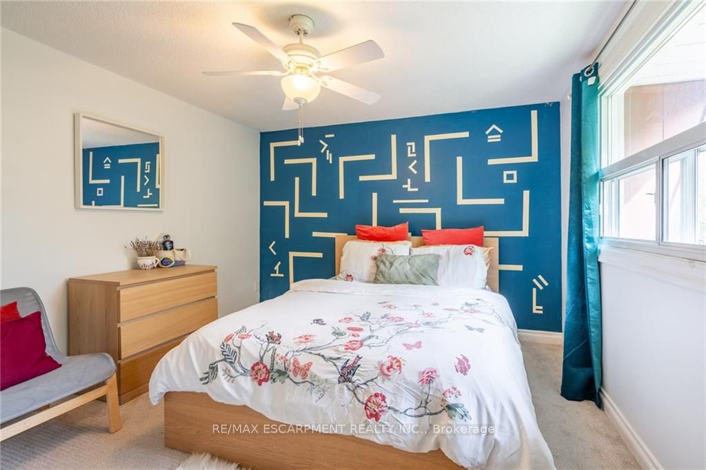 657 Francis Road, #3