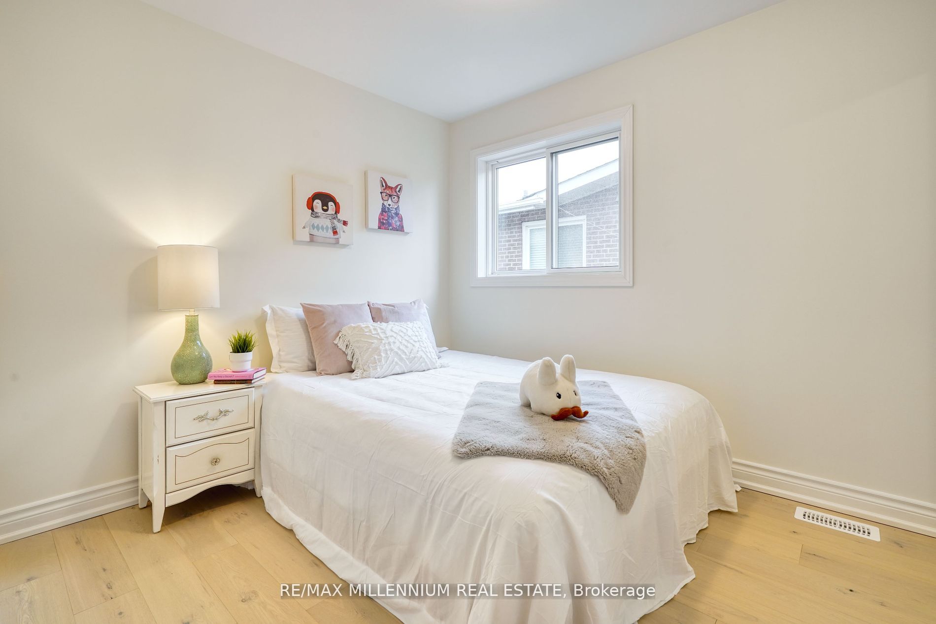 33 Orpington Crescent