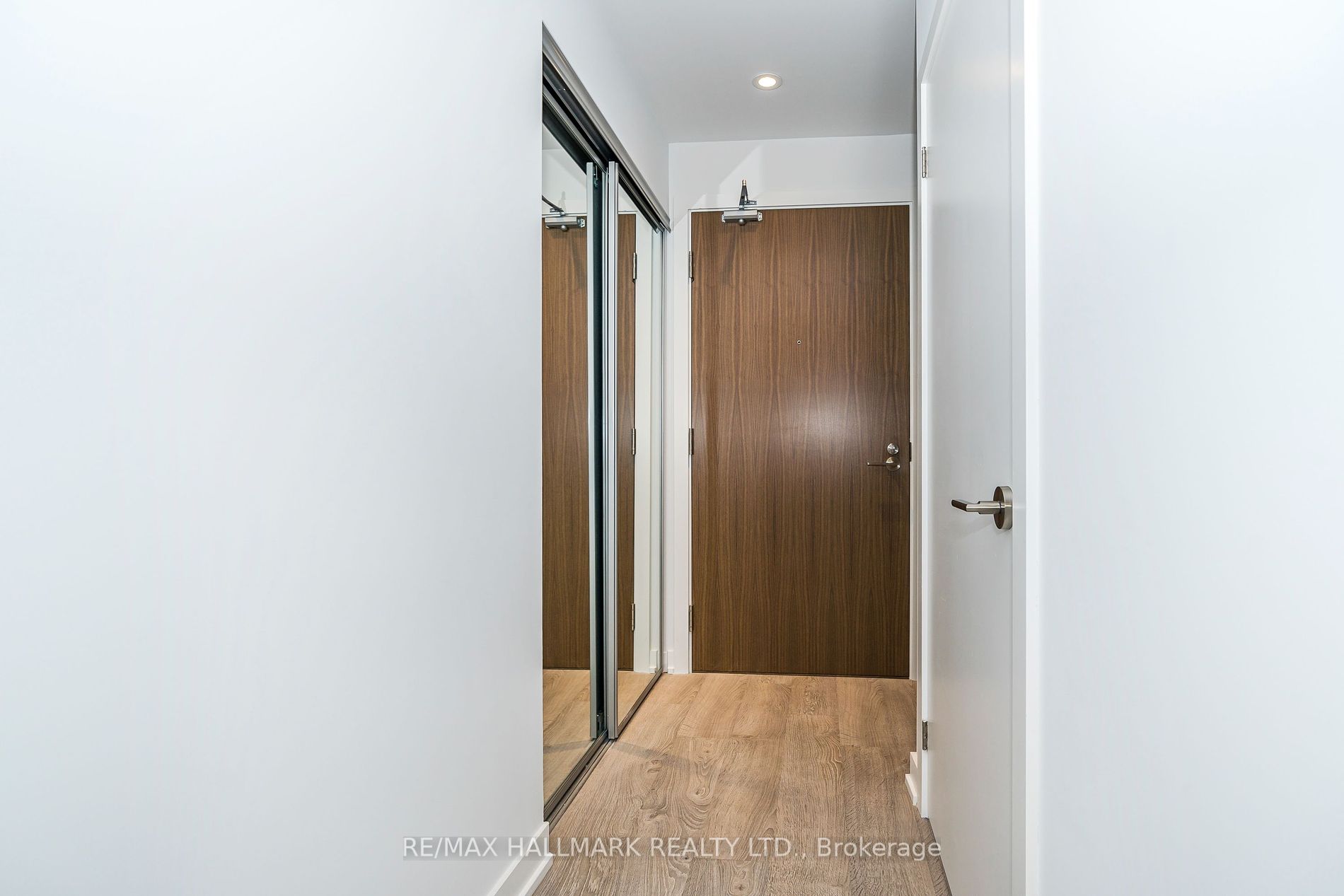 1928 Lake Shore Blvd W, #1806
