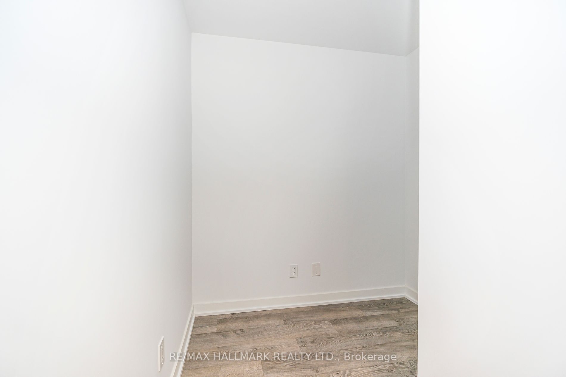 1928 Lake Shore Blvd W, #1806
