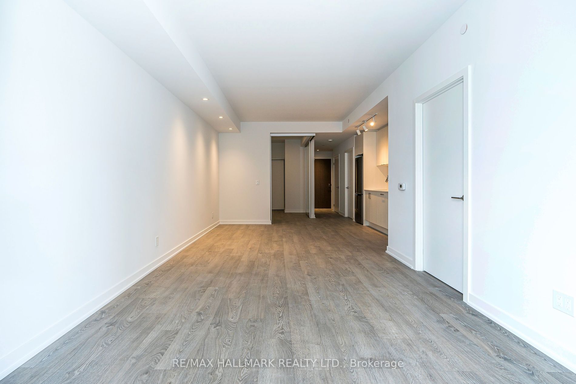 1928 Lake Shore Blvd W, #1806