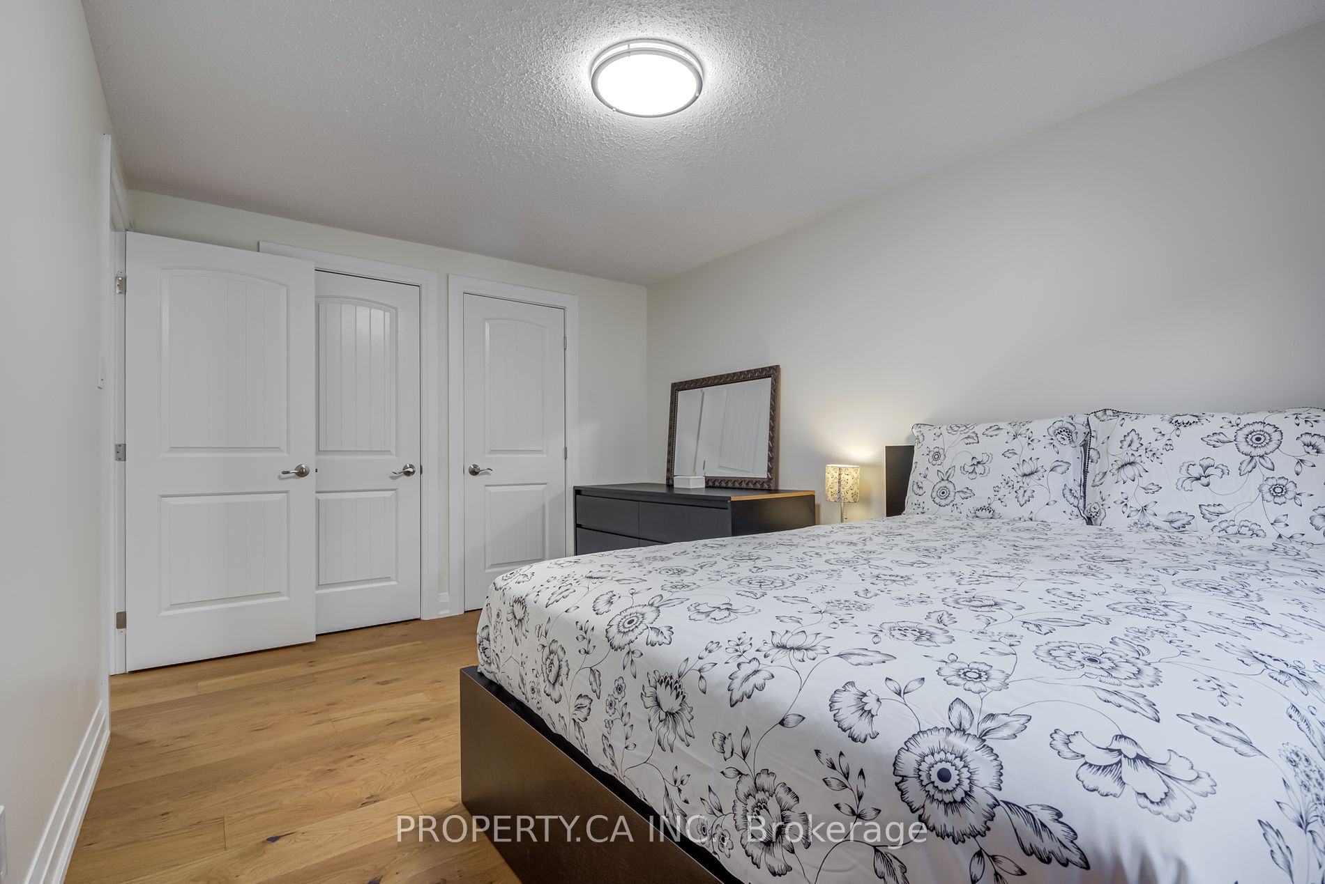 1232 Guelph Line, #12
