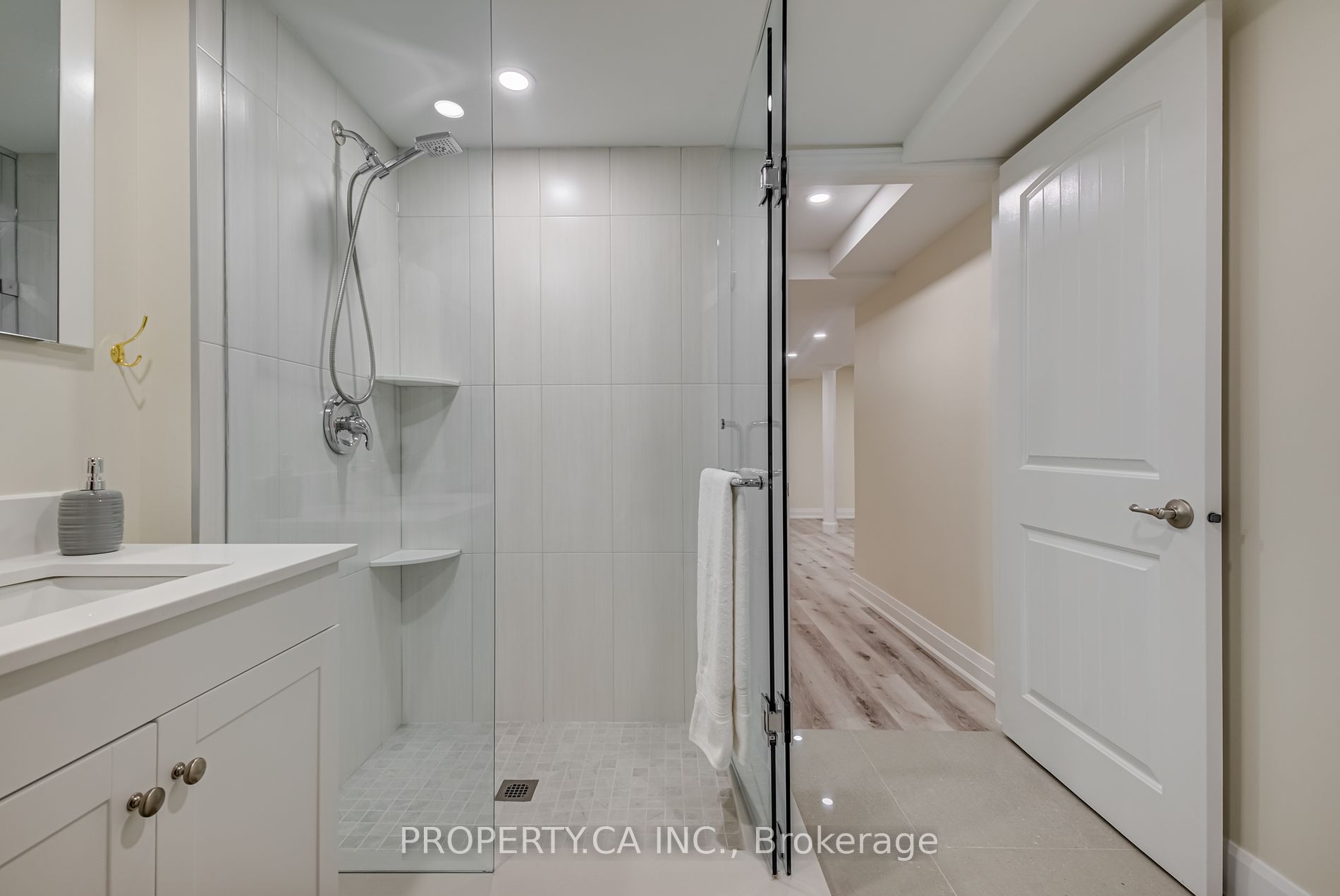 1232 Guelph Line, #12