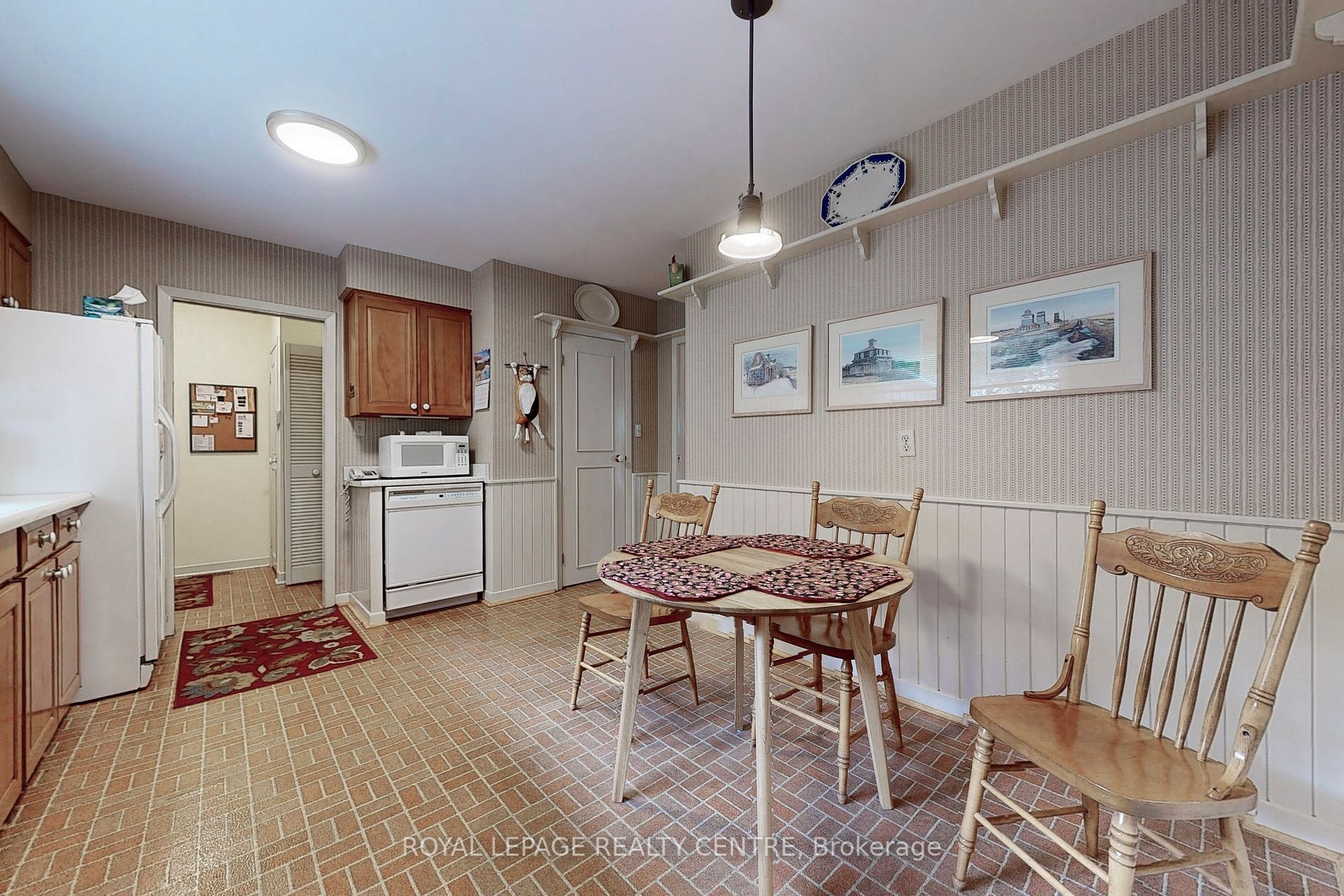 3376 GRASSFIRE Crescent