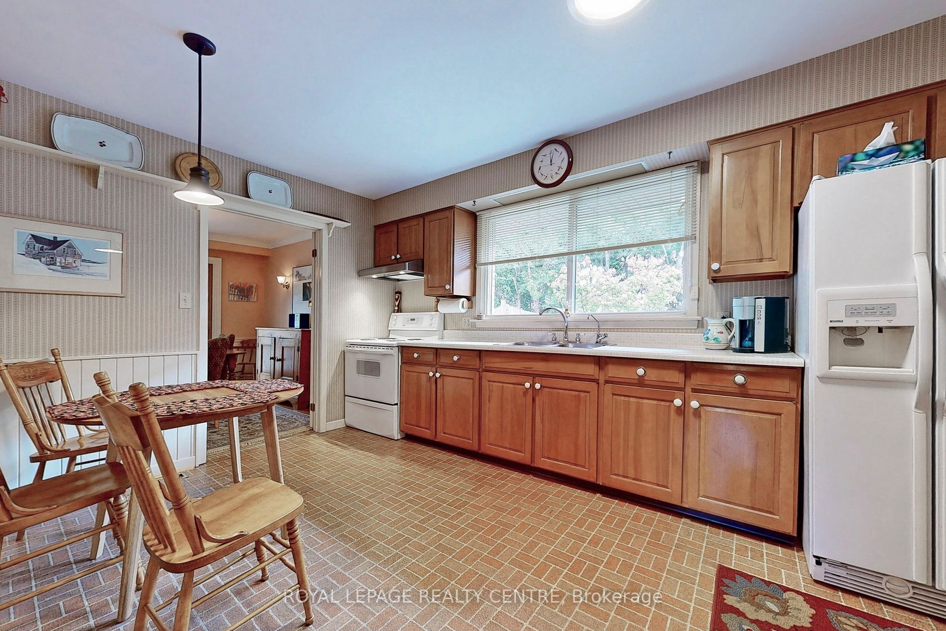 3376 GRASSFIRE Crescent