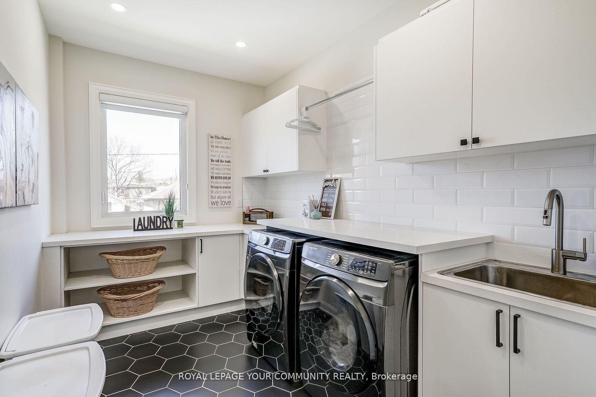 31 Chappel Hill Rd