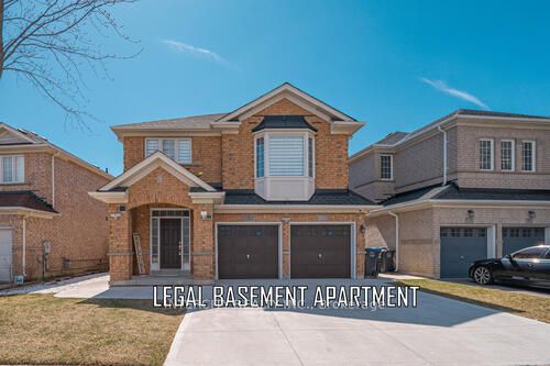 3 Rambling Oak Dr
