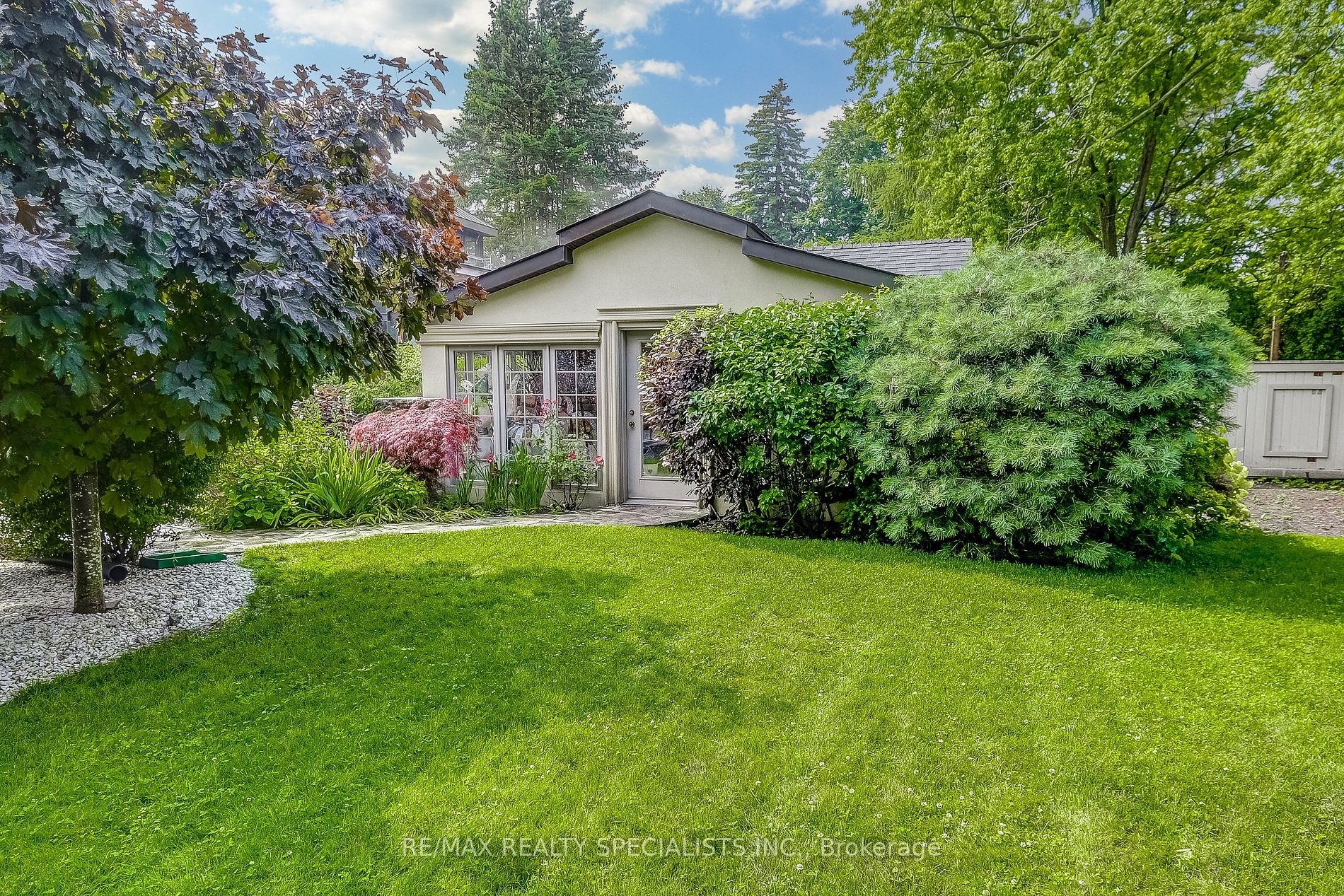 295 Belvenia Rd