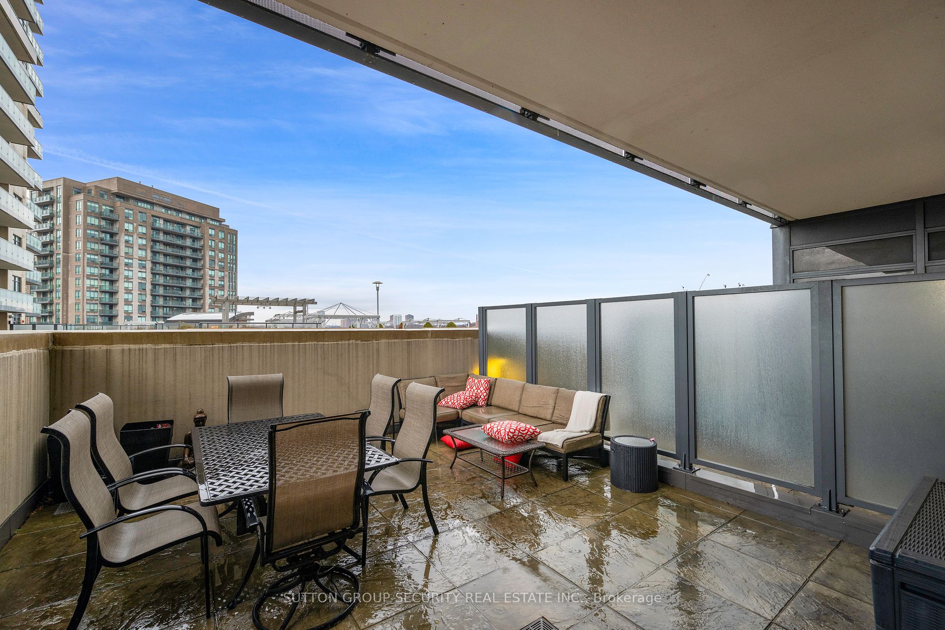 35 Fontenay Court #602