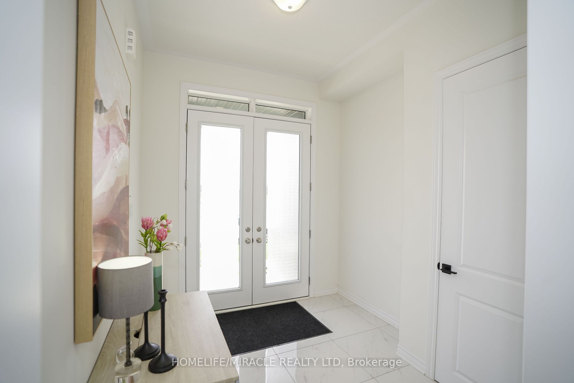 20 Tweedhill Ave