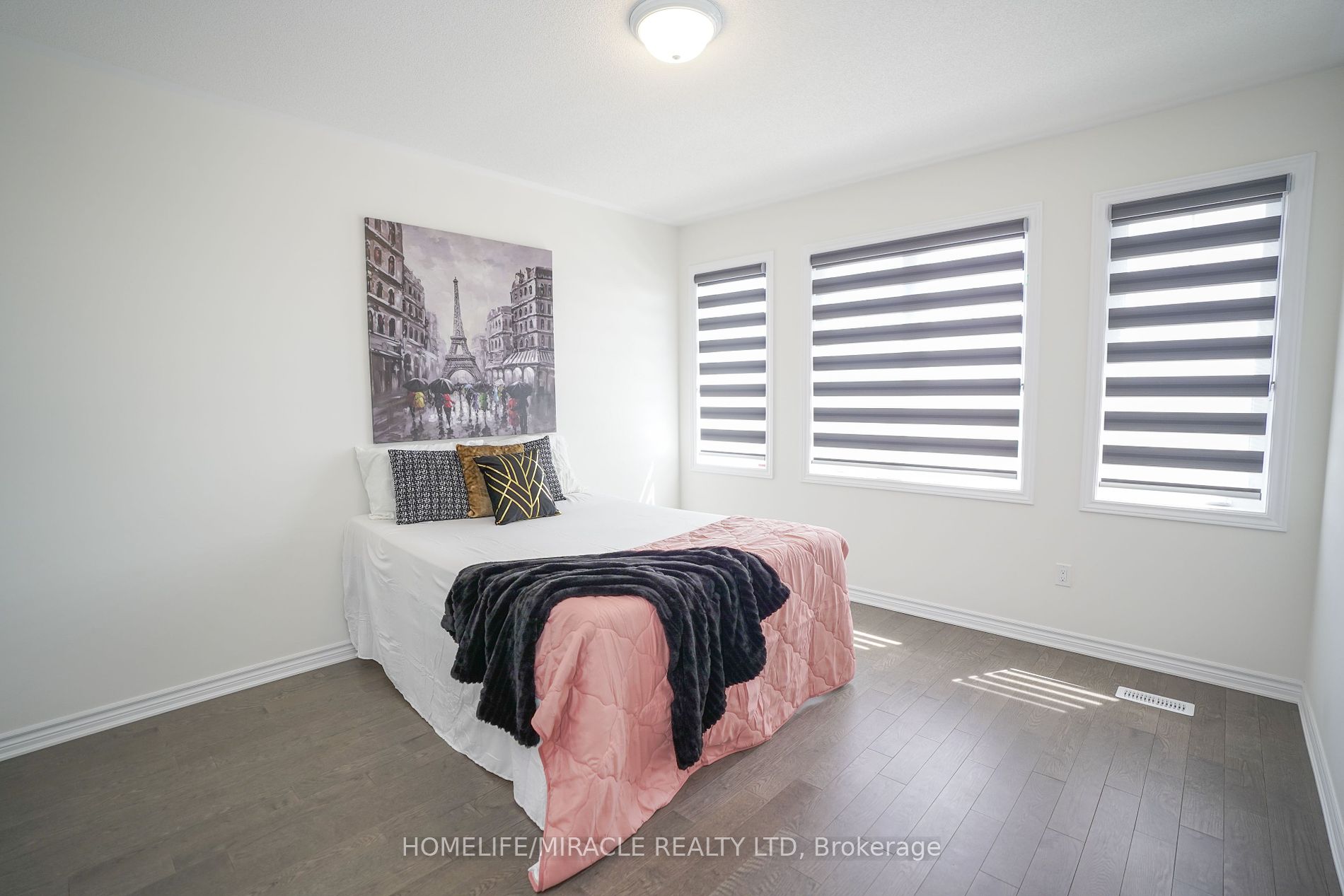 20 Tweedhill Ave