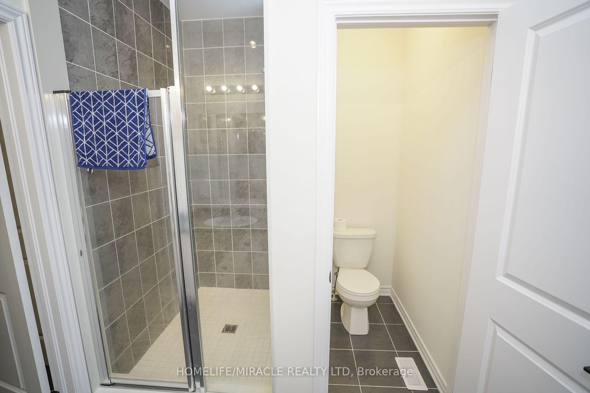 20 Tweedhill Ave