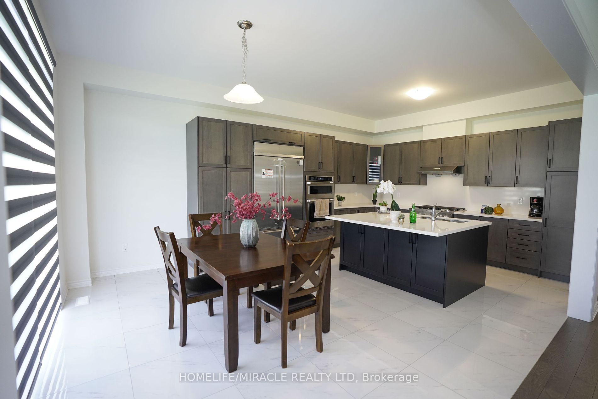 20 Tweedhill Ave