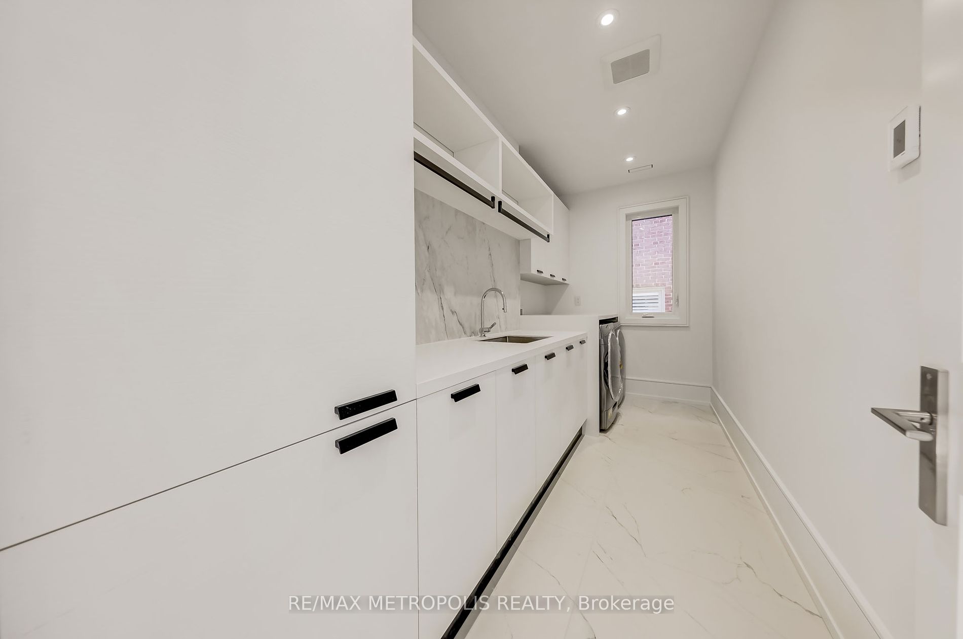 12 Bearwood Drive