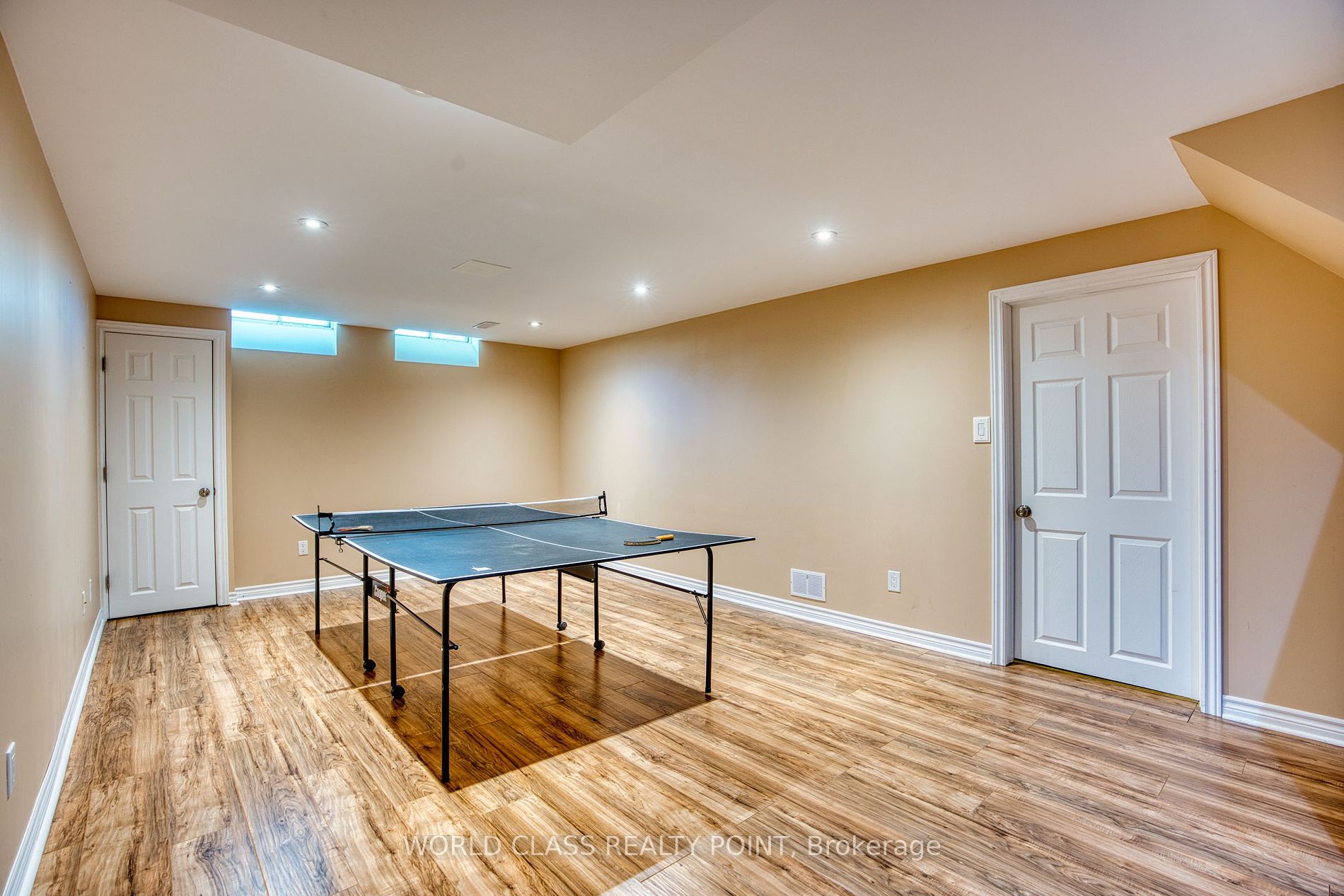 22 Madelaine Crescent