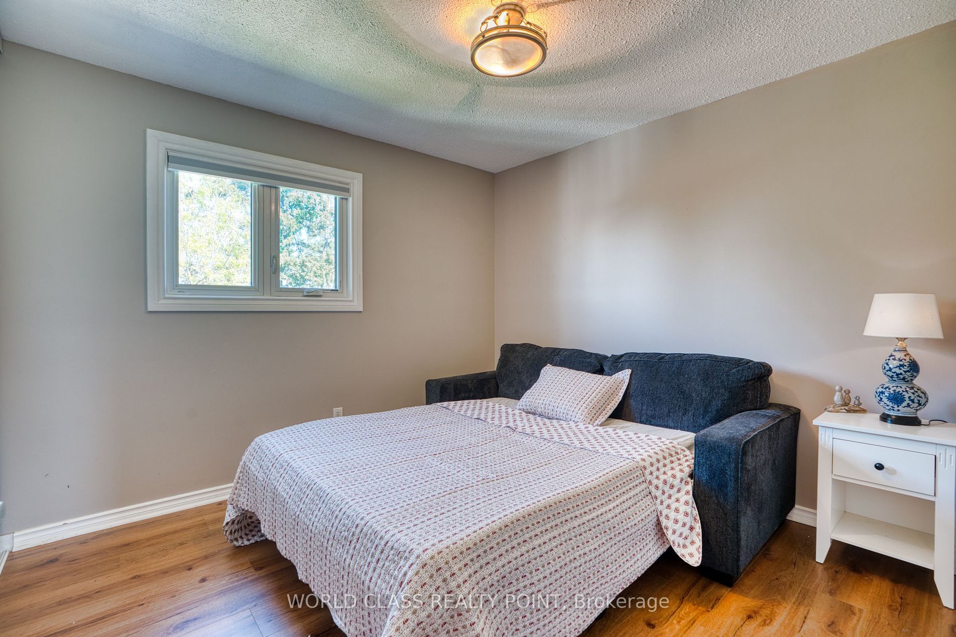 22 Madelaine Crescent