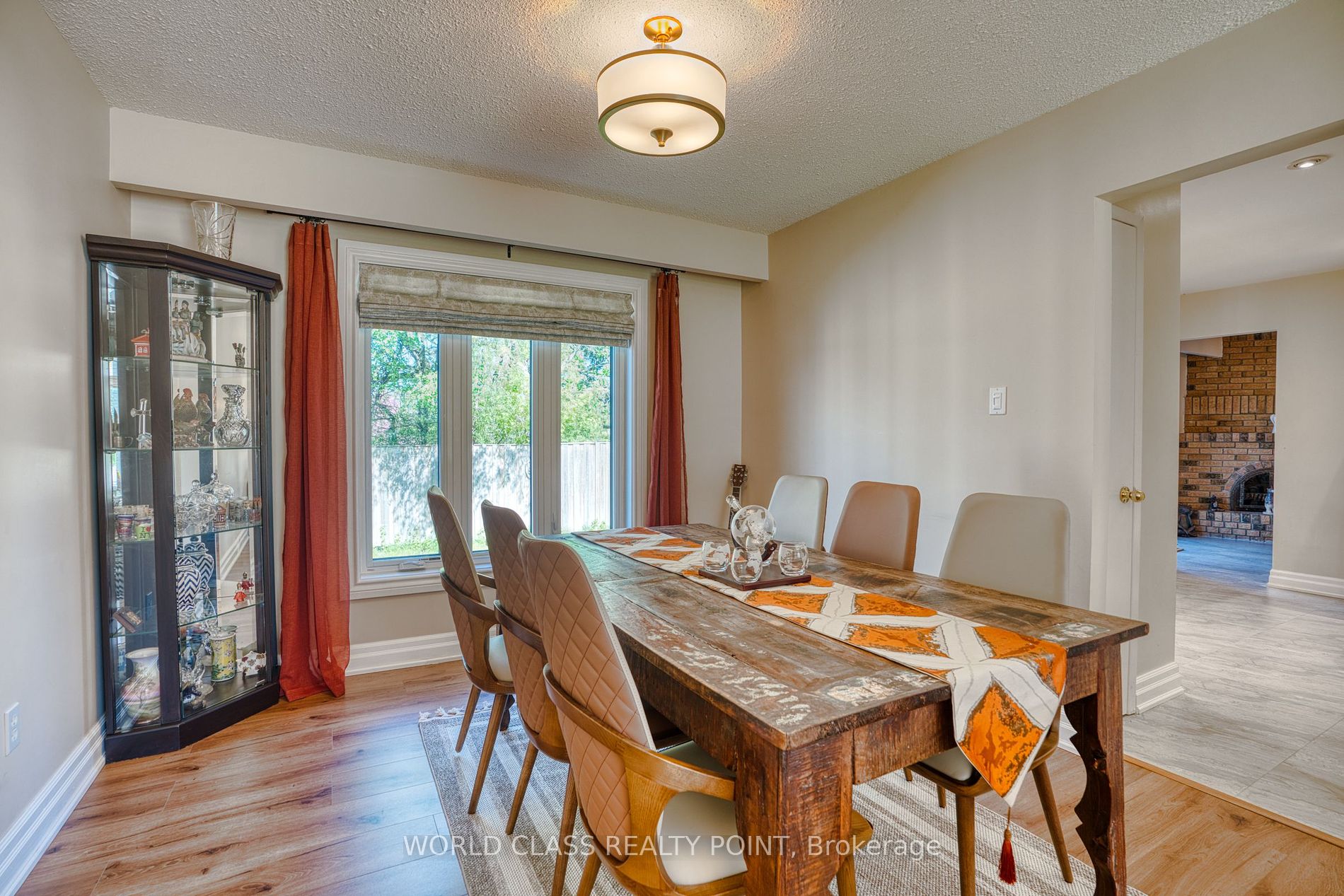 22 Madelaine Crescent
