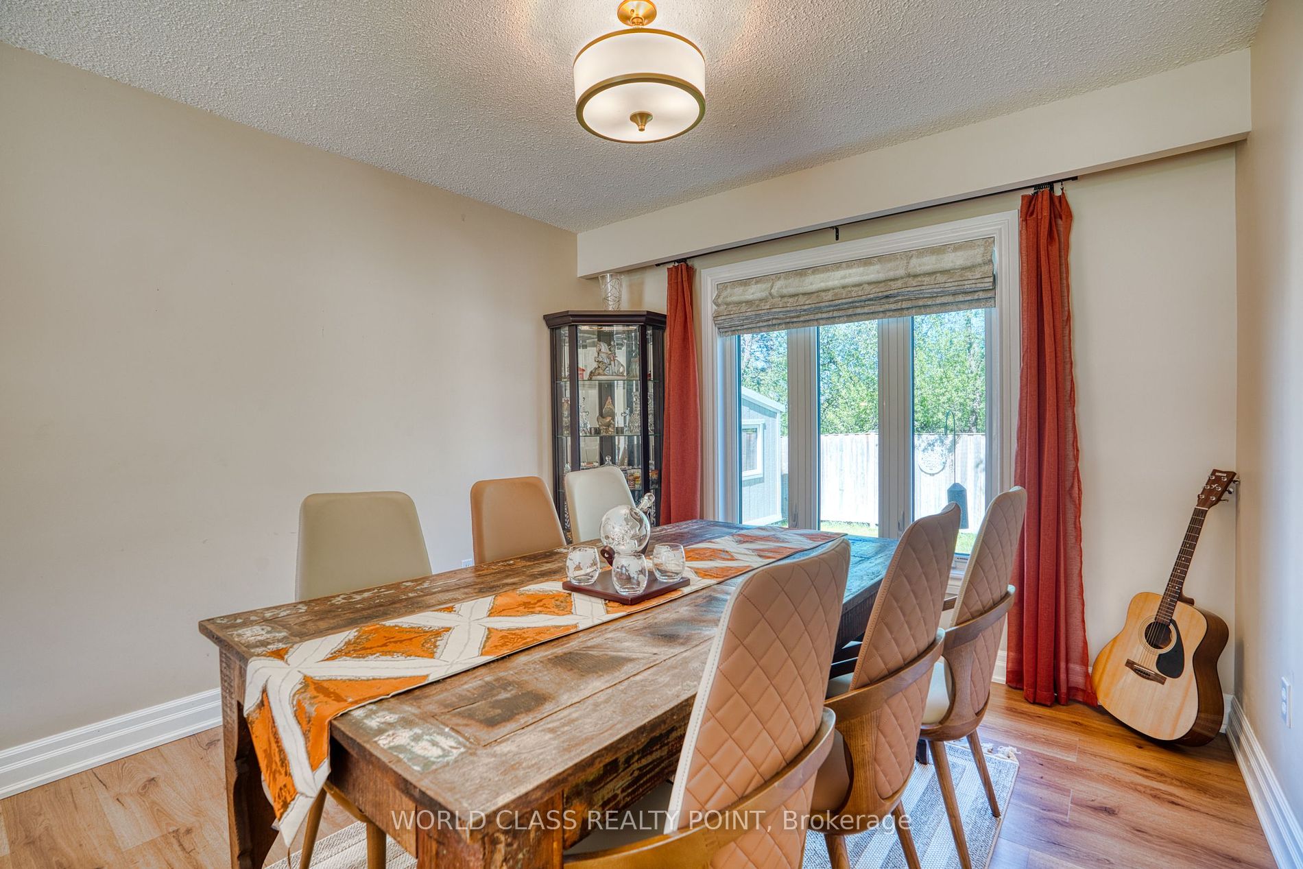 22 Madelaine Crescent