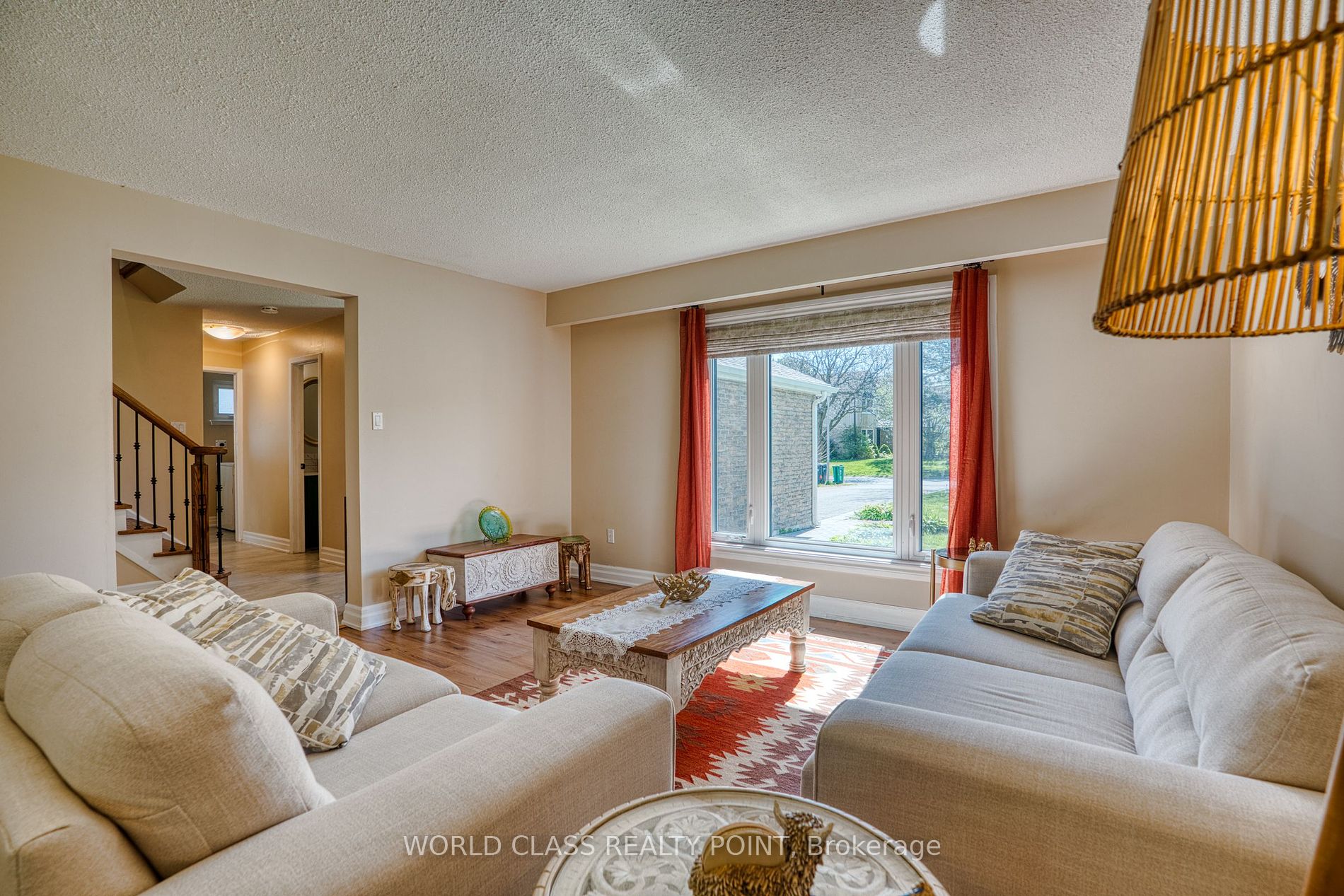 22 Madelaine Crescent