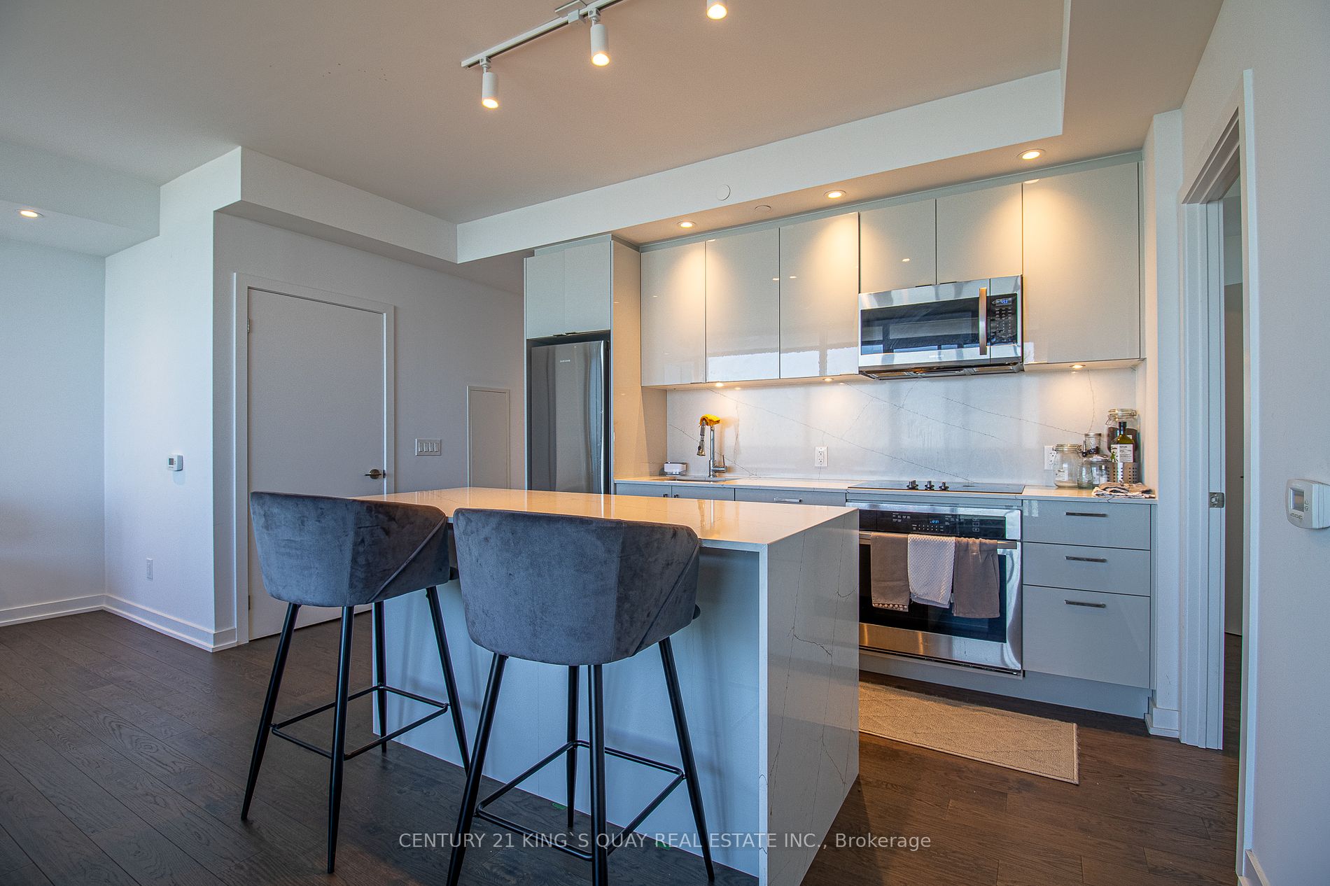 1928 Lakeshore Boulevard W #2607