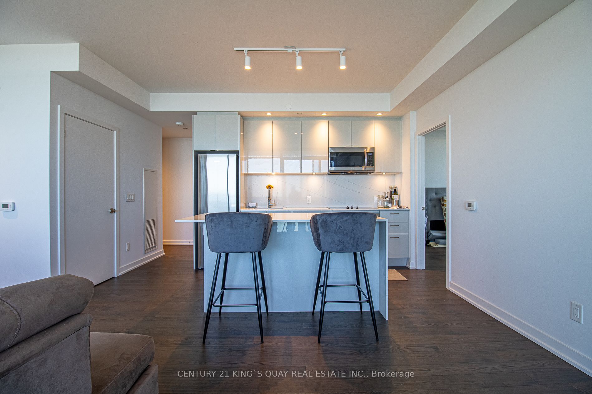 1928 Lakeshore Boulevard W #2607