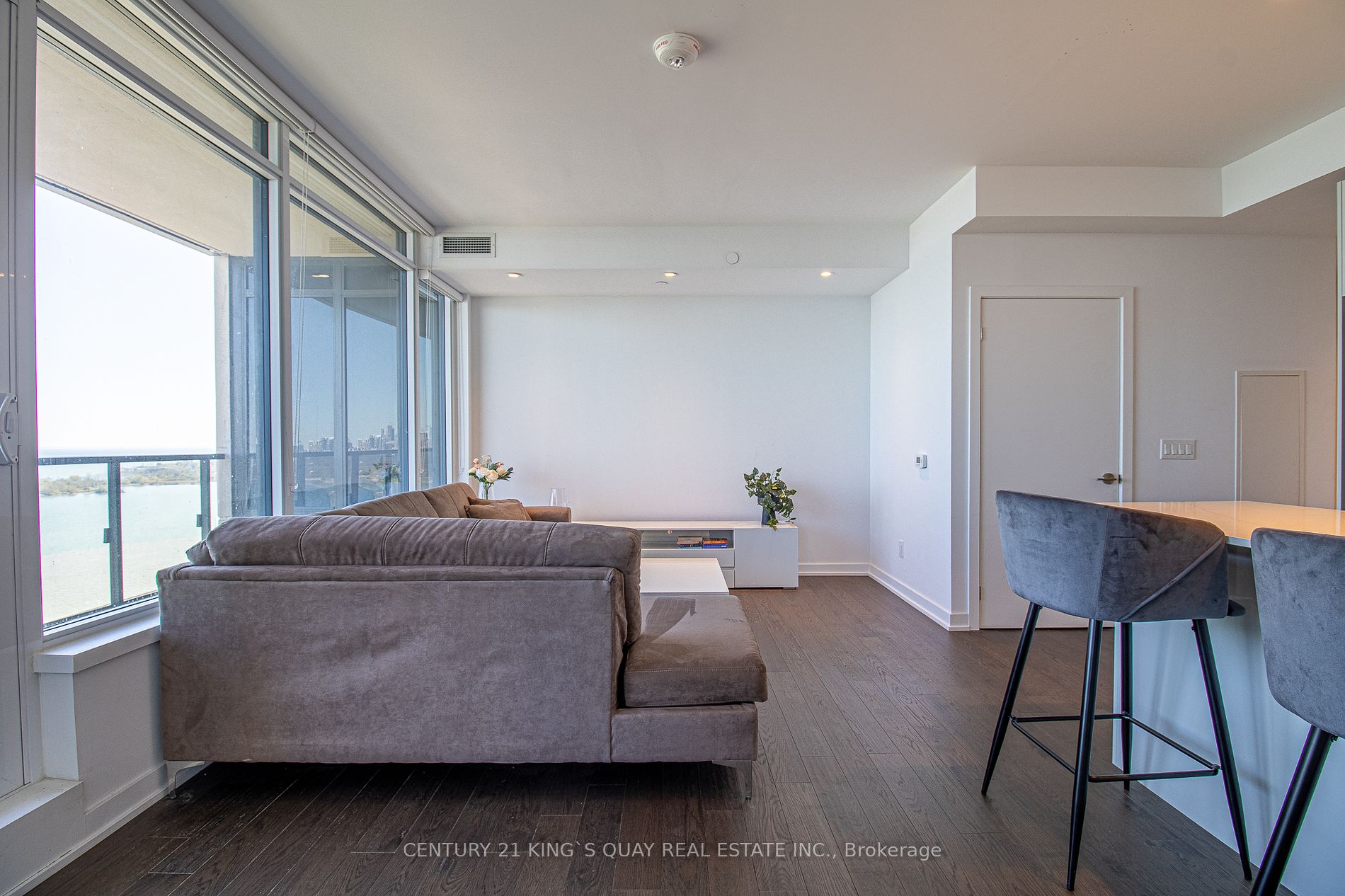 1928 Lakeshore Boulevard W #2607