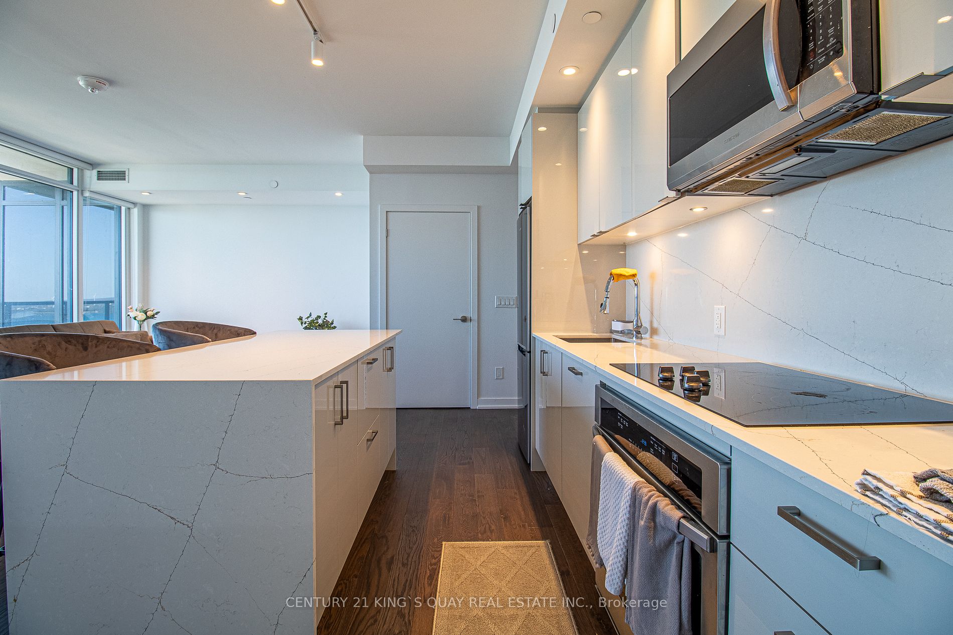 1928 Lakeshore Boulevard W #2607